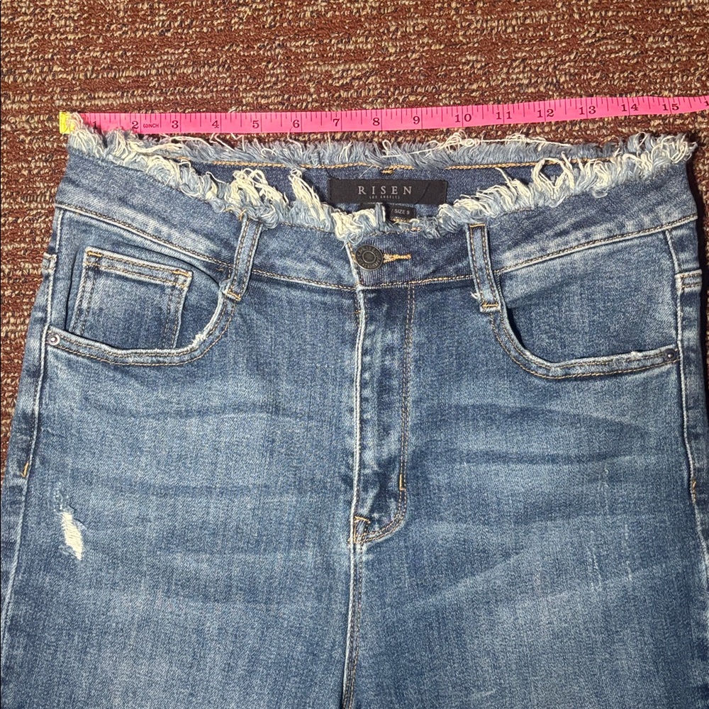 Risen denim crop frayed distressed medium wash high rise jeans women’s 29 size 9 - Picture 13 of 13